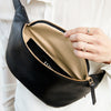 EARLY, MAX HIPBAG, BLACK, OLIVE TANNED LEATHER, MADE IN GERMANY, SUSTAINABLE DESIGN, FAIR FASHION, BUM BAG, BIG HIPBAG